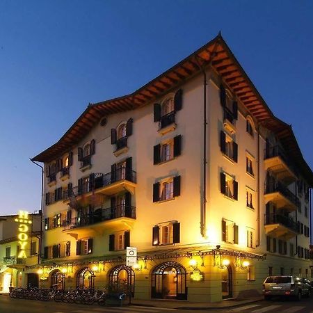 Hotel Goya Форте-дей-Мармі Екстер'єр фото