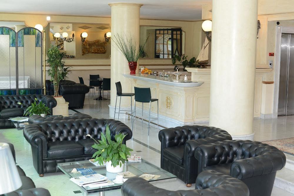 Hotel Goya Форте-дей-Мармі Екстер'єр фото